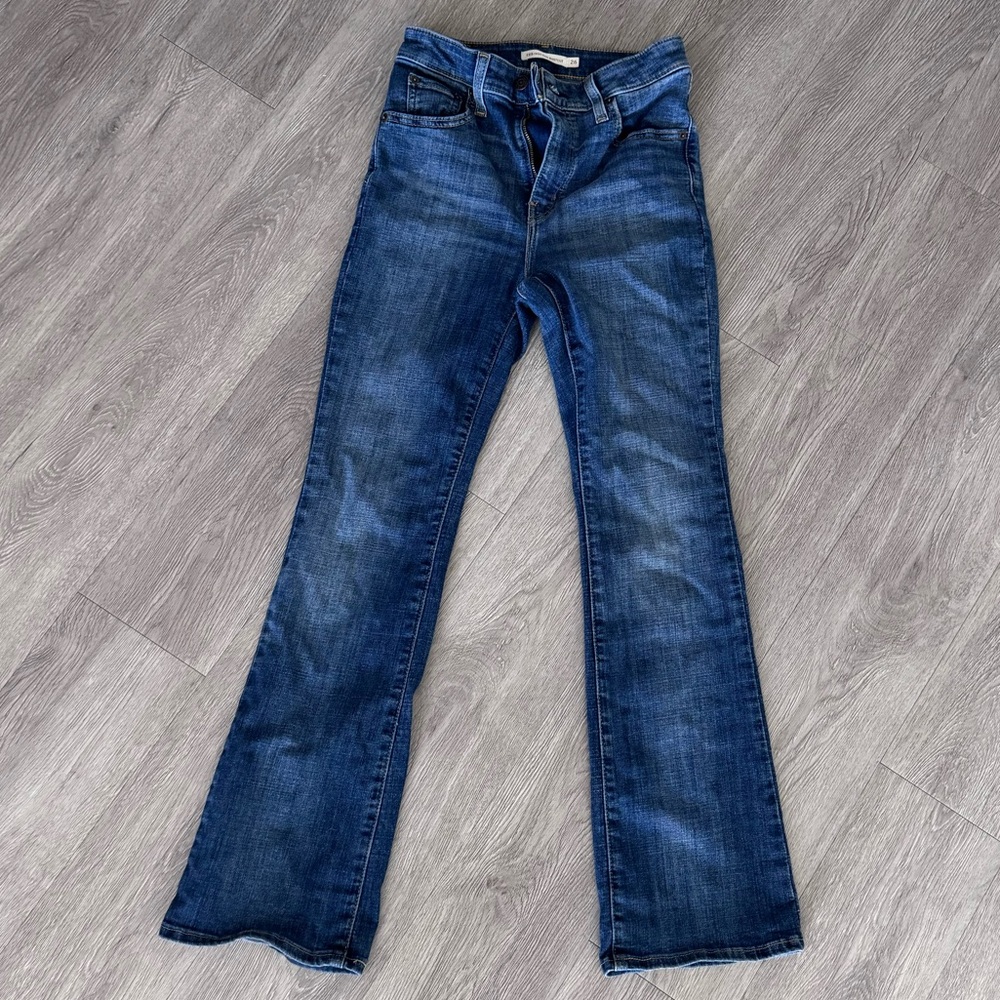 Levi's Women's Highrise Boot Cut Jeans